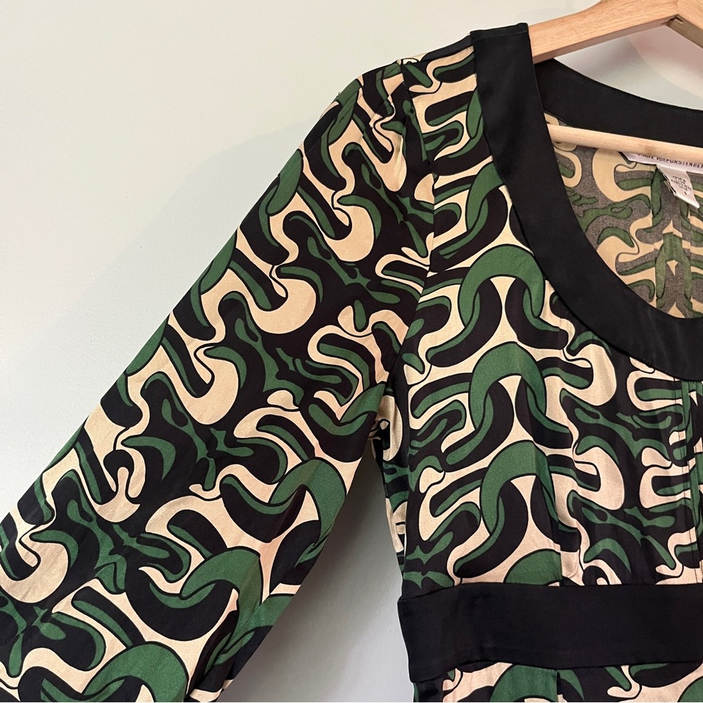 VTG Diane Von Furstenberg Dress Size 6 Steffi Chain Link Silk Empire Green Black - Picture 5 of 12